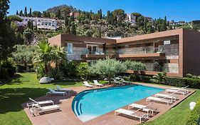 Isola Bella Infinity Suites